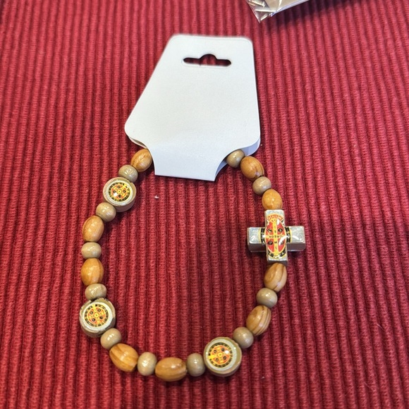 Wooden Bead Saint Benedict Bracelet with Cross and Oval Accents unisex nip - Picture 5 of 6
